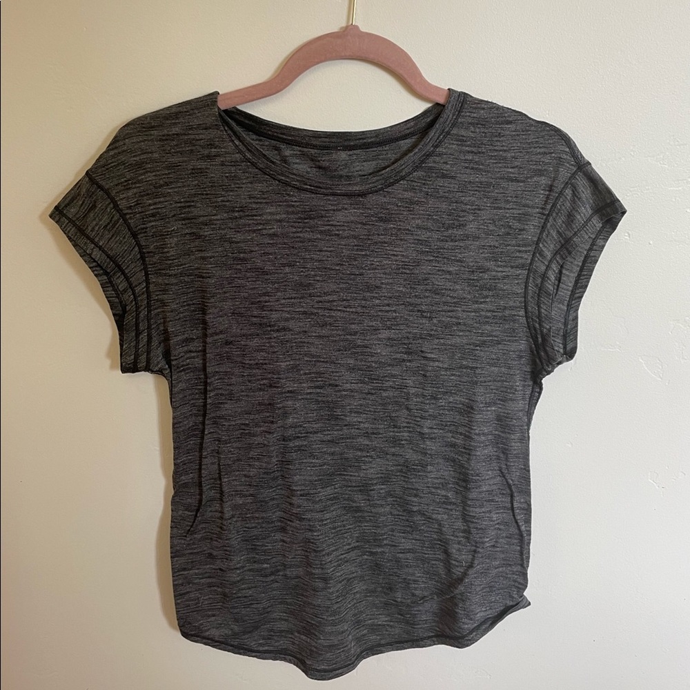 Lululemon Tee